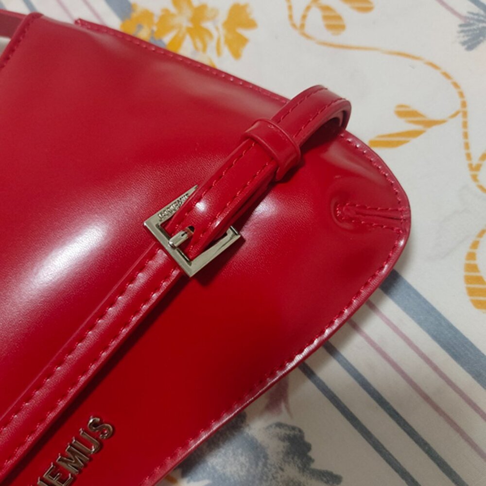 Jacquemus Red Shoulder Bag - Picture 7 of 8